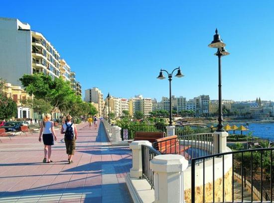 Luxurious 2Br Apartment In วัลเลตตา ภายนอก รูปภาพ